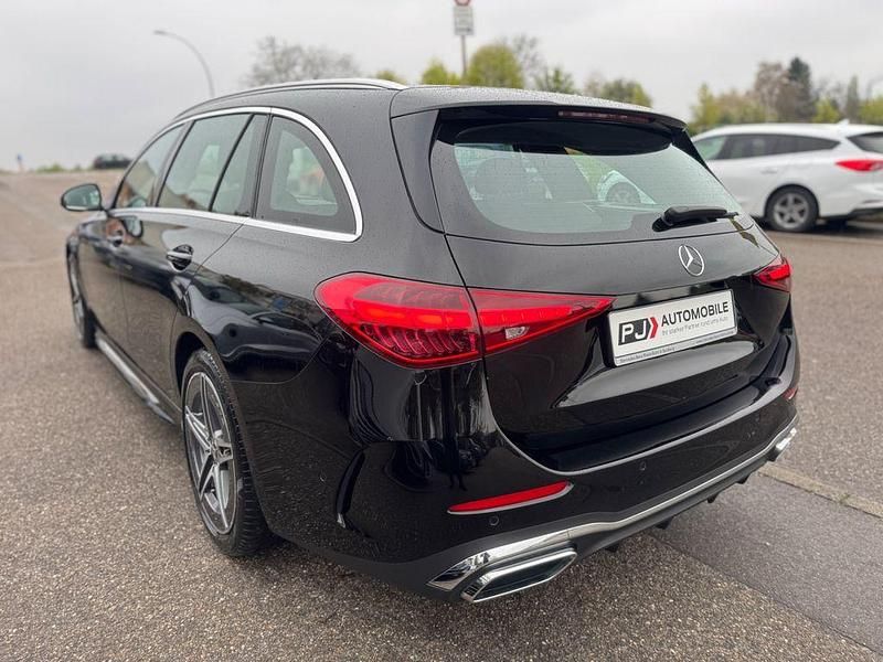 Gebraucht Mercedes C220 AMG line 200 PS (147 kW) 2023 Schwarz Kombi