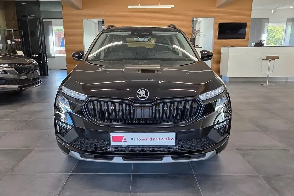 Neu Skoda Kamiq Dynamic 116 PS (85 kW) 2026 Schwarz SUV