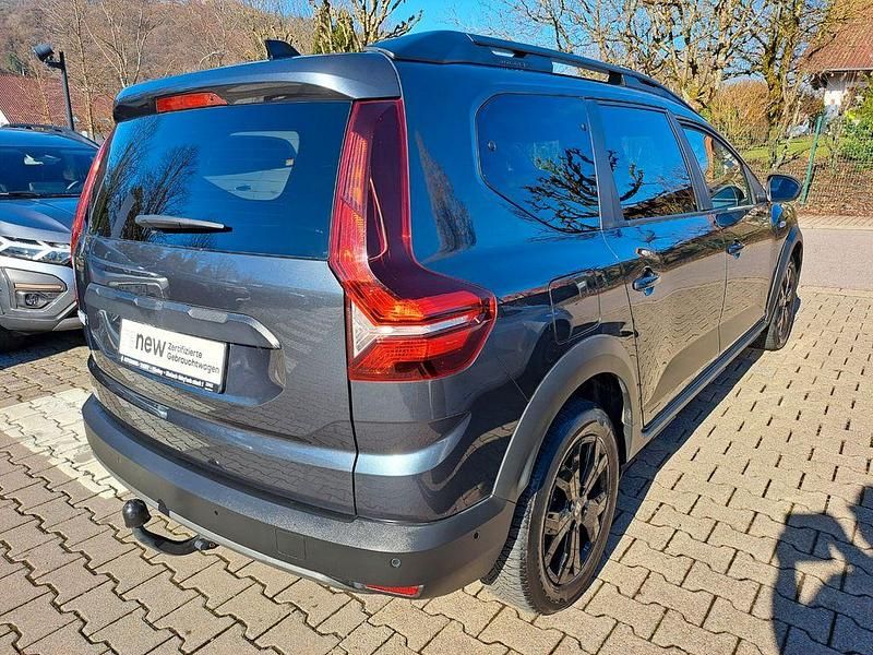 Gebraucht Dacia Jogger Extreme 101 PS (74 kW) 2022 Grau Van / Kleinbus