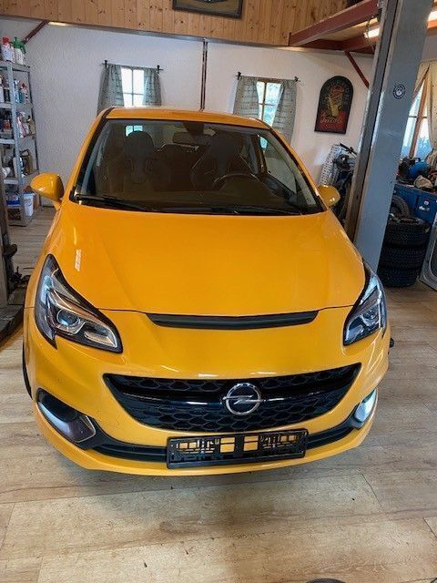 Gelb Gebraucht 2016 Opel Corsa OPC Kleinwagen | 17.500 € (Teuer) - Bild 1/4