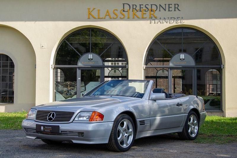 Silber Gebraucht 1991 Mercedes SL300 Cabrio | 22.900 € - Bild 1/4