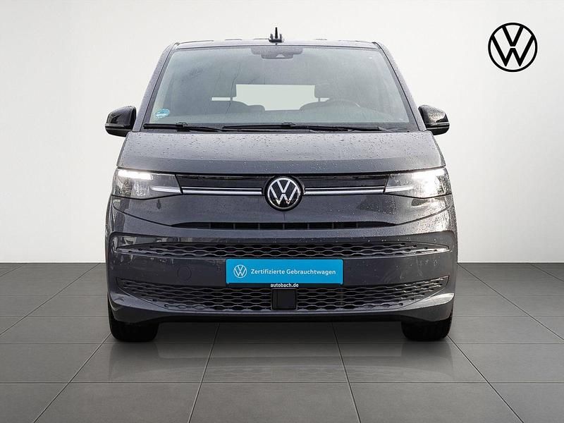 Gebraucht VW Multivan Life 150 PS (110 kW) 2024 Pure grey Van
