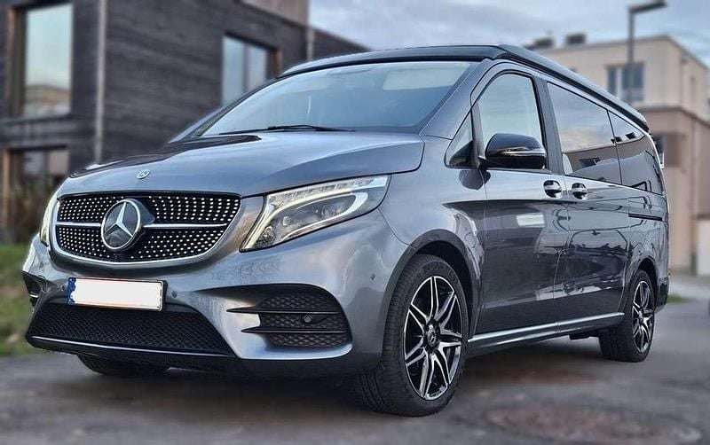 Grau Gebraucht 2022 Mercedes V220 Marco Polo Van / Kleinbus | 56.800 € (Fairer Preis) - Bild 1/4