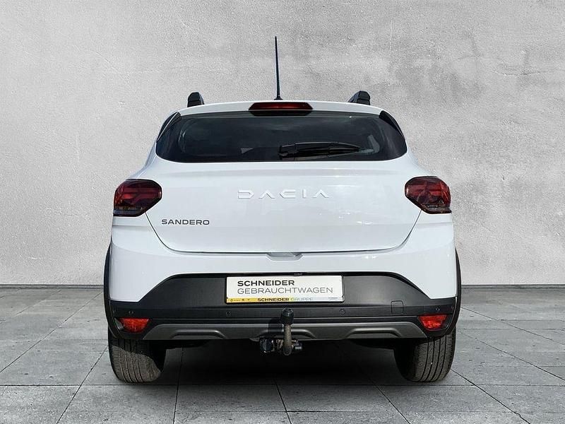 Gebraucht Dacia Sandero Expression 101 PS (74 kW) 2023 Arktisweiß SUV