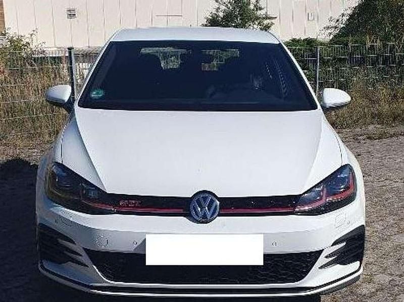 Weiß Gebraucht 2019 VW Golf VII GTI Limousine | 17.499 € (Guter Preis) - Bild 1/4
