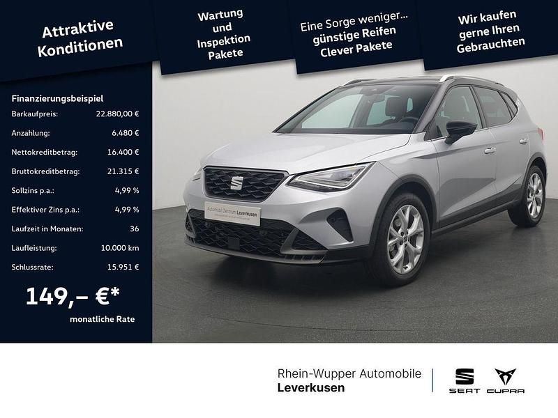 Silber / urban silber (metallic) Gebraucht 2024 Seat Arona FR SUV | 22.880 € (Etwas zu teuer) - Bild 1/1