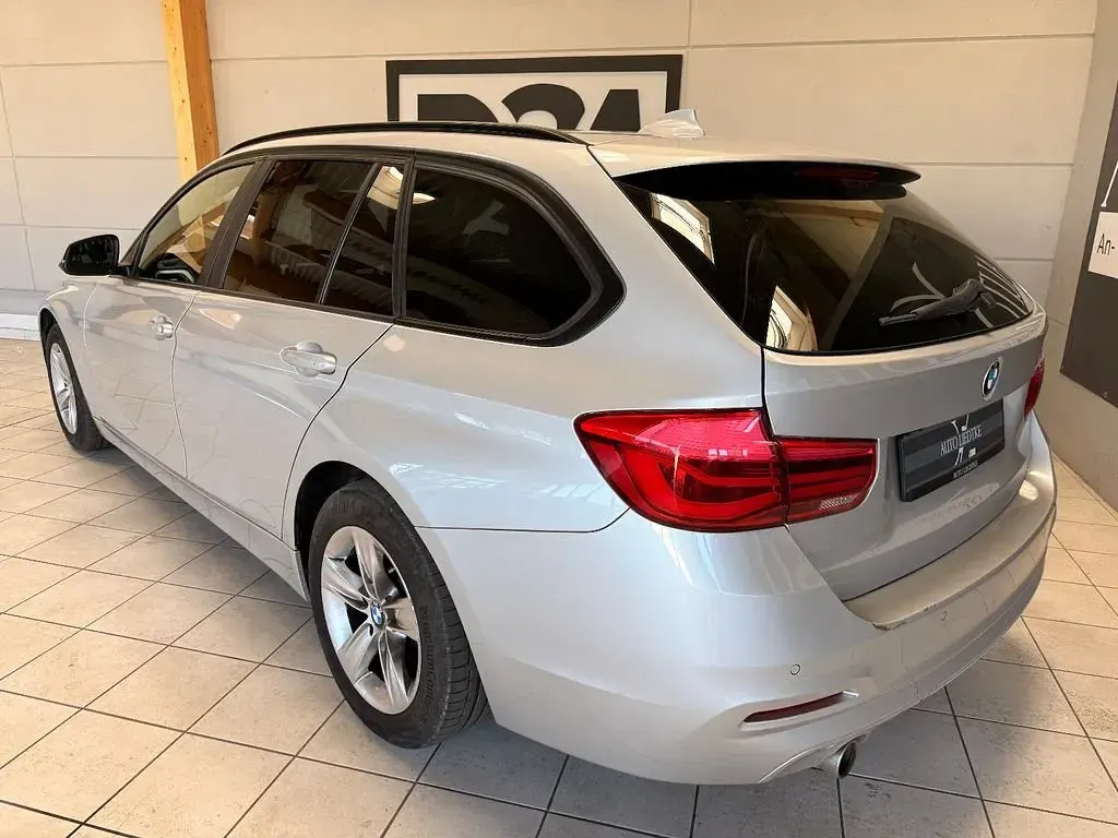 Gebraucht BMW 318 Performance 150 PS (110 kW) 2016 Silber Kombi
