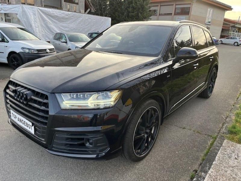 Gebraucht Audi SQ7 Ambiente 435 PS (319 kW) 2017 Orcaschwarz metallic SUV