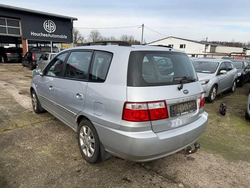 Gebraucht Kia Carens EX 139 PS (102 kW) 2006 Silber Van / Kleinbus