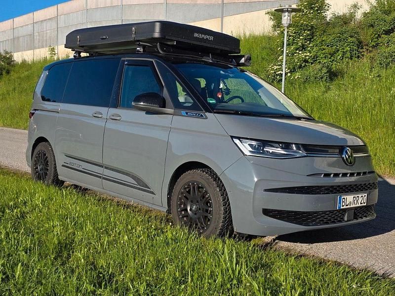 Second-hand VW Multivan Edition 204 CP (150 kW) 2023 Gri Monovolum