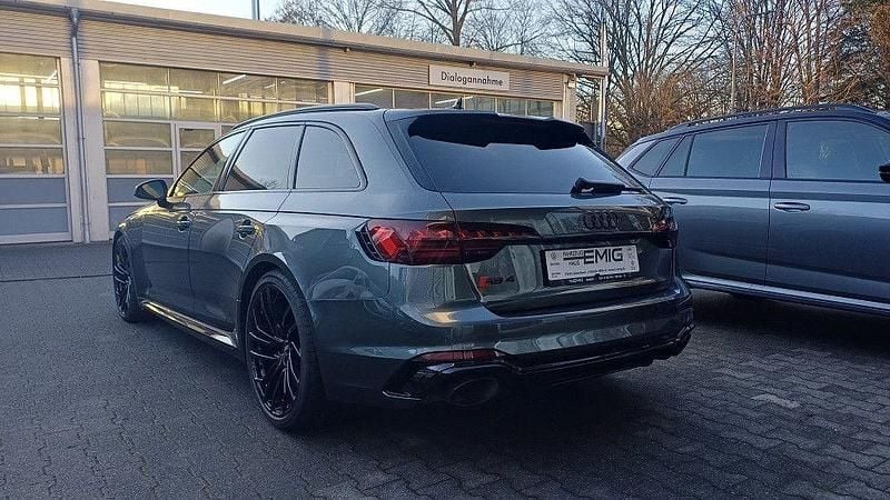 Gebraucht Audi RS4 Sport 450 PS (330 kW) 2022 Grau Kombi
