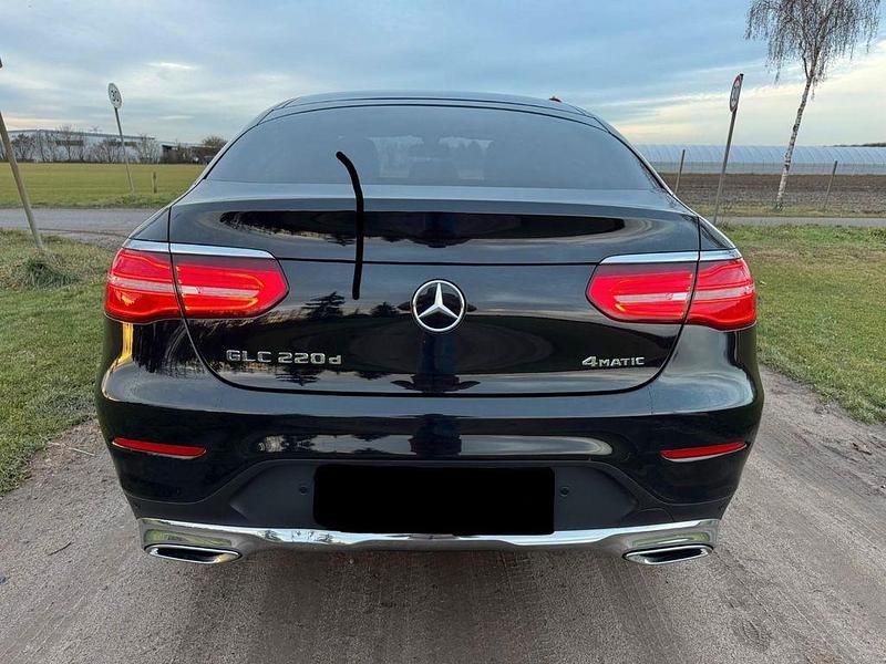 Gebraucht Mercedes GLC220 170 PS (125 kW) 2018 Schwarz Coupé