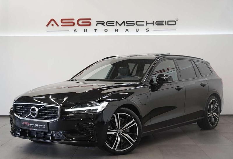 Schwarz Gebraucht 2019 Volvo V60 R-Design Kombi | 31.900 € (Fairer Preis) - Bild 1/3