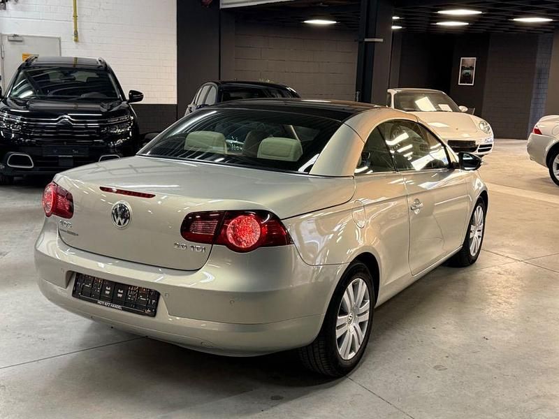 Gebraucht VW Eos Edition 140 PS (102 kW) 2009 Silber Cabrio