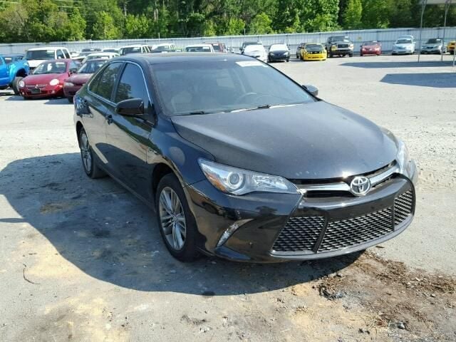 Gebraucht Toyota Camry 181 PS (133 kW) 2016 Schwarz Limousine