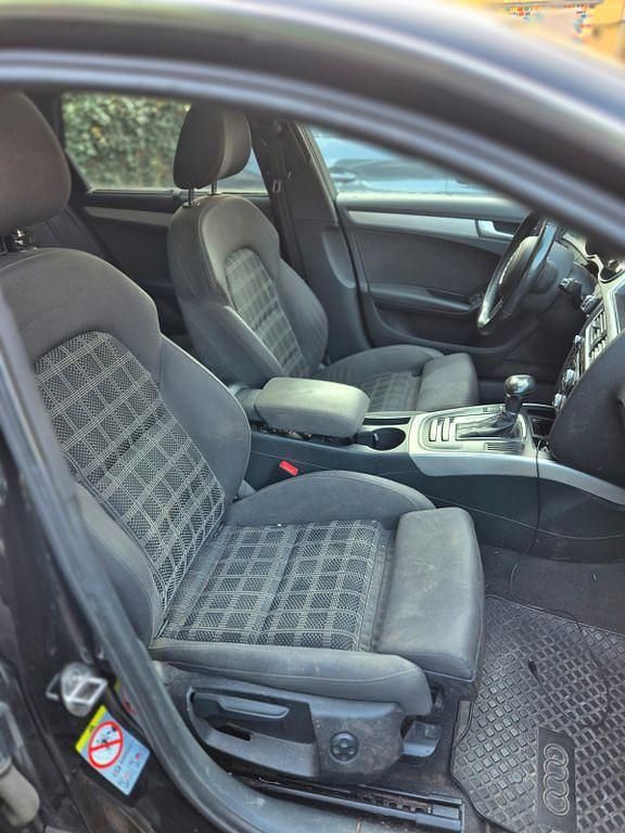 Gebraucht Audi A4 Ambition 143 PS (105 kW) 2013 Schwarz Kombi