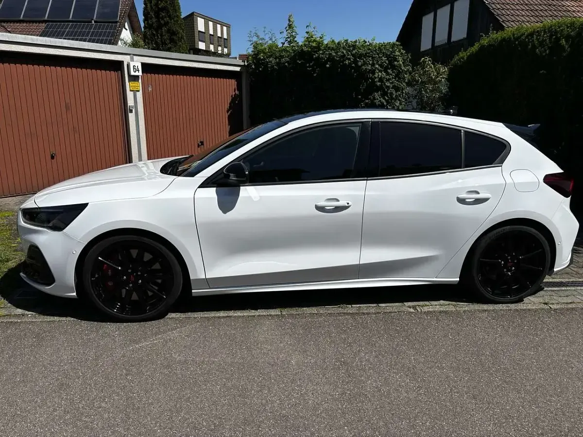 Gebraucht Ford Focus ST 280 PS (205 kW) 2024 Limousine