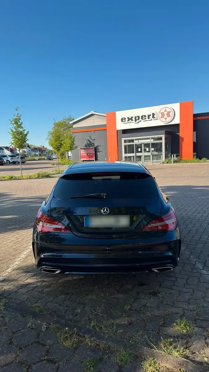 Gebraucht Mercedes CLA250e Shooting Brake 211 PS (155 kW) 2016 Blau Kombi