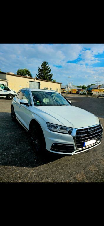 Weiß Gebraucht 2019 Audi Q5 Design SUV | 24.800 € (Fairer Preis) - Bild 1/4