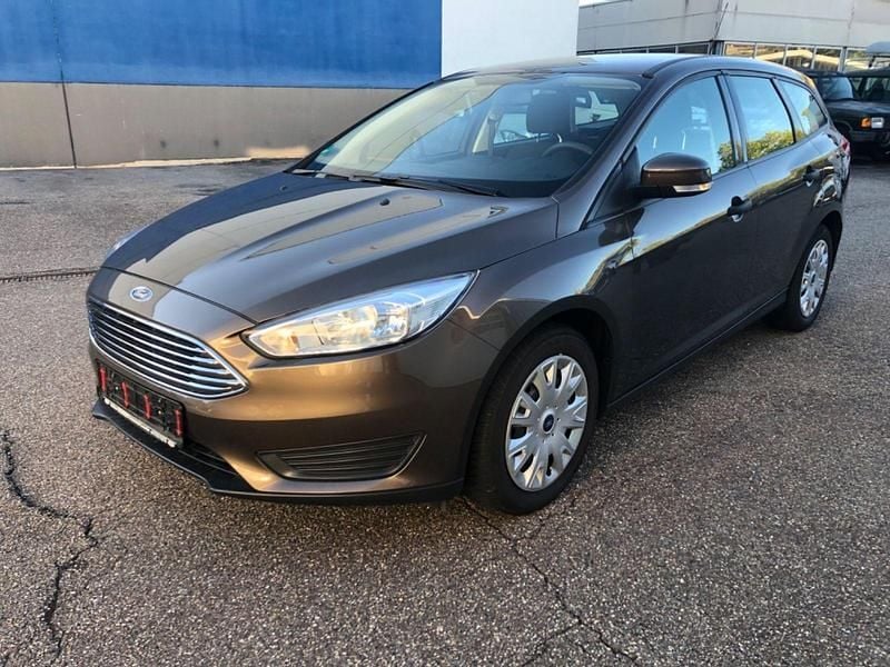 Gebraucht 2017 Ford Focus Ambiente Kombi | 8.900 € (Fairer Preis) - Bild 1/4