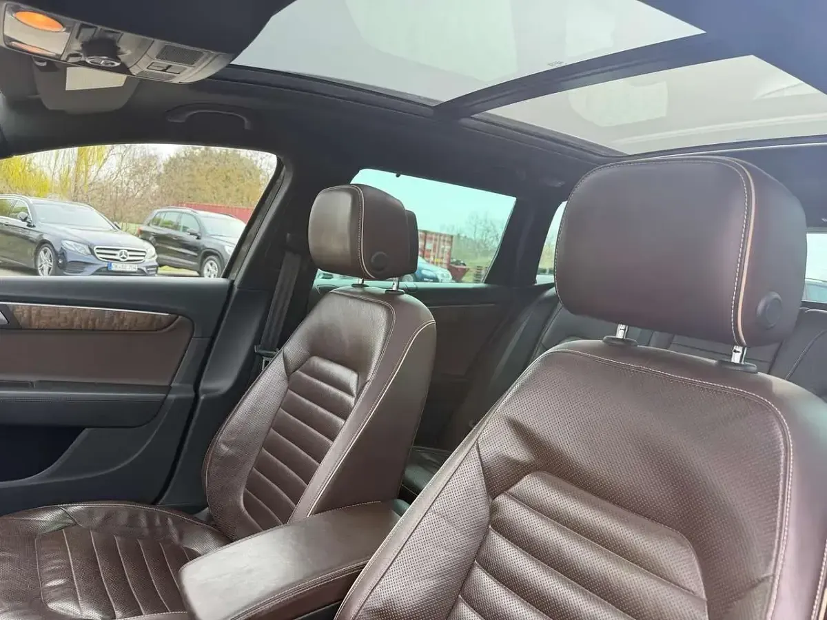 Gebraucht VW Passat S 211 PS (155 kW) 2012 Black oak brown metallic Kombi