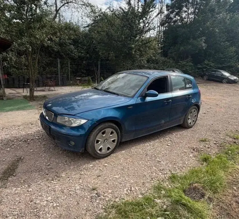 Gebraucht BMW 116 122 PS (89 kW) 2006 Blau Kleinwagen