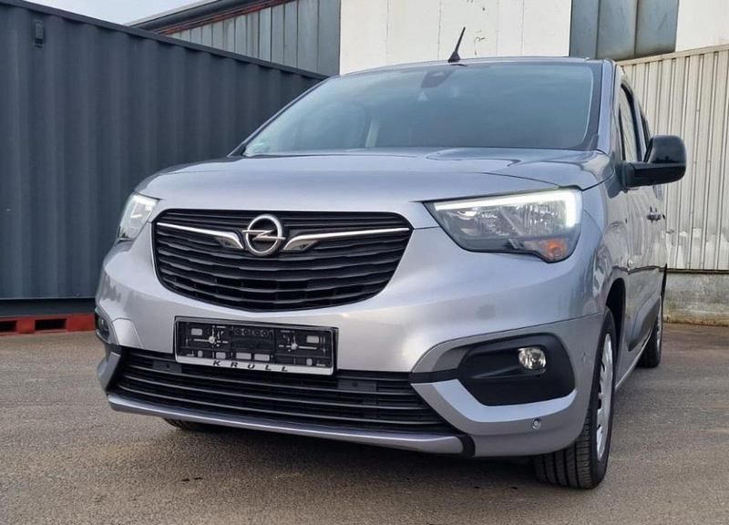 Grau Gebraucht 2023 Opel Combo Van / Kleinbus | 18.888 € (Superpreis) - Bild 1/4