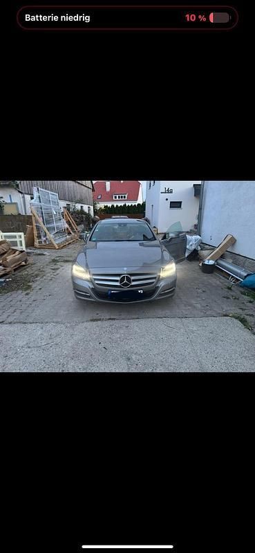 Grau Gebraucht 2011 Mercedes CLS350 Coupé | 10.999 € (Guter Preis) - Bild 1/4
