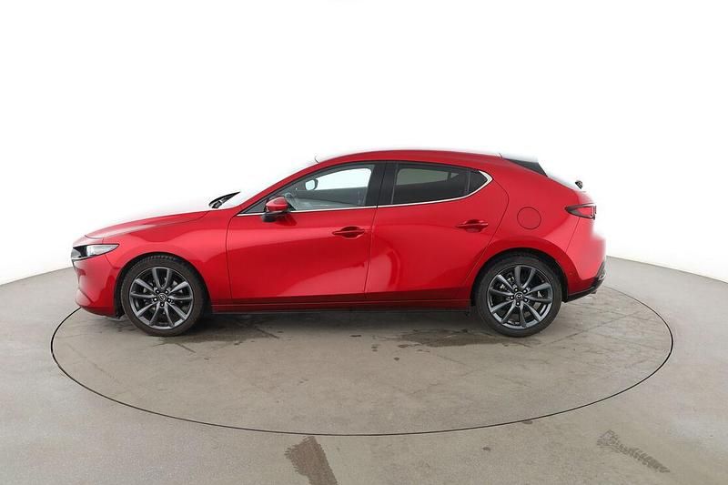 Gebraucht Mazda 3 Selection 122 PS (89 kW) 2019 Rot Limousine