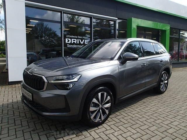 Graphite grau metallic Gebraucht 2024 Skoda Kodiaq SUV | 47.800 € (Fairer Preis) - Bild 1/4