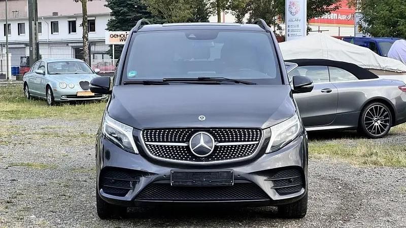 Gebraucht Mercedes V300 Edition 1 239 PS (175 kW) 2020 Schwarz lackfarbe graphitgrau metallic dunkel mb 7831 Van / Kleinbus