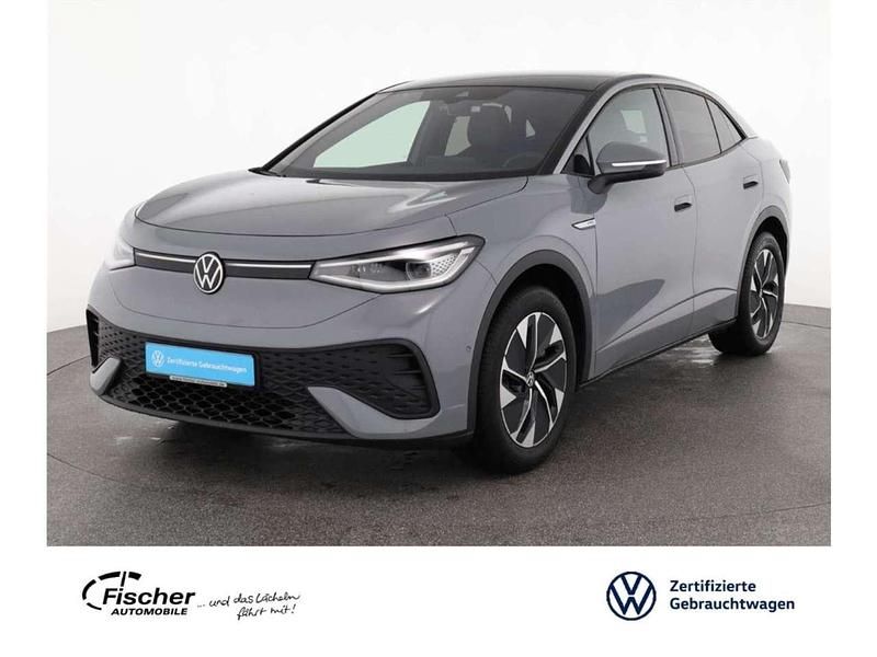 Grau Gebraucht 2023 VW ID.5 Pro Performance SUV | 34.880 € (Guter Preis) - Bild 1/3