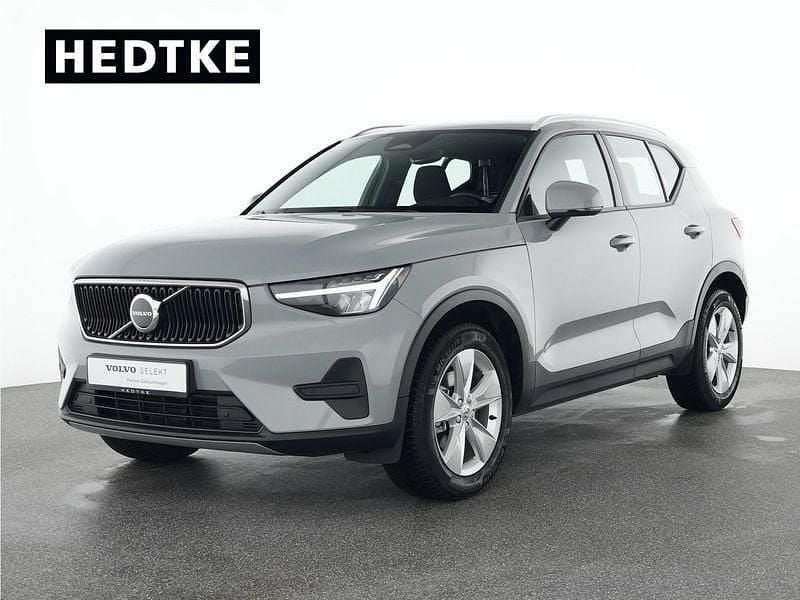 Grau Gebraucht 2023 Volvo XC40 Core SUV | 34.990 € (Fairer Preis) - Bild 1/4