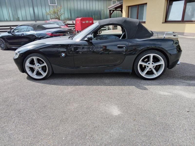 Gebraucht BMW Z4 170 PS (125 kW) 2004 Schwarz Cabrio