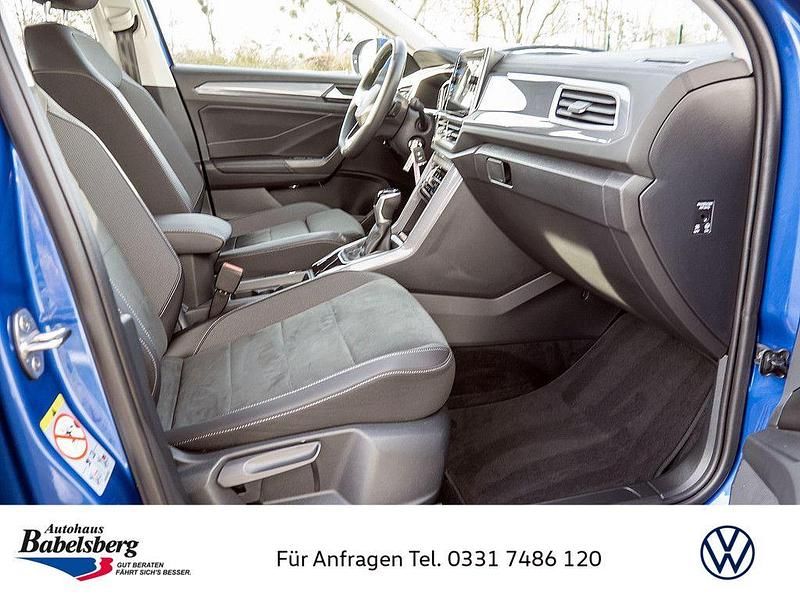 Gebraucht VW T-Roc 150 PS (110 kW) 2024 Blau SUV