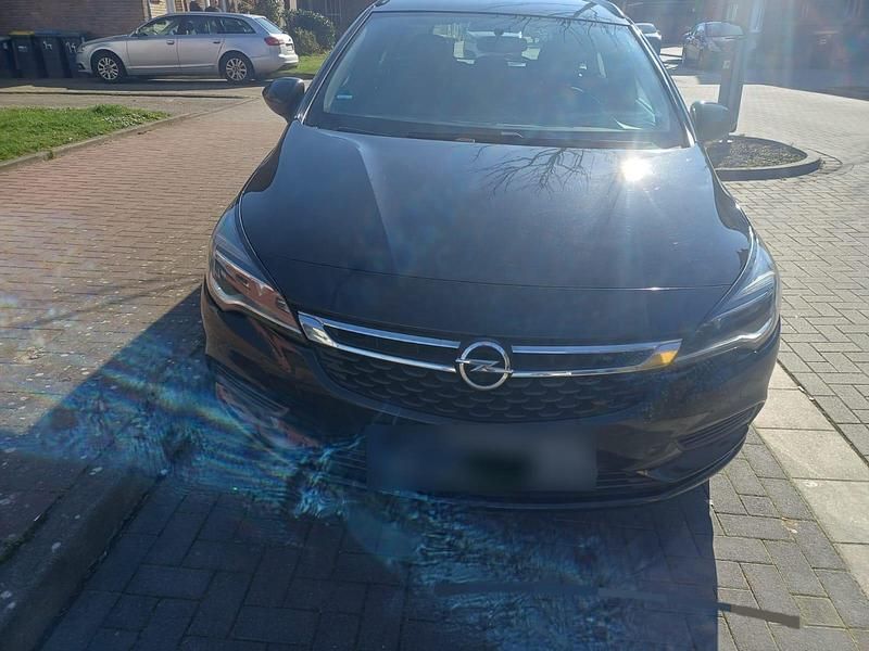 Gebraucht Opel Astra 136 PS (100 kW) 2016 Schwarz Kombi
