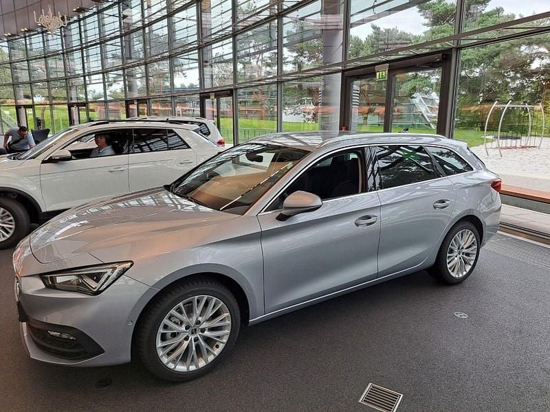 Gebraucht Seat Leon ST XCELLENCE 150 PS (110 kW) 2023 Silber Kombi