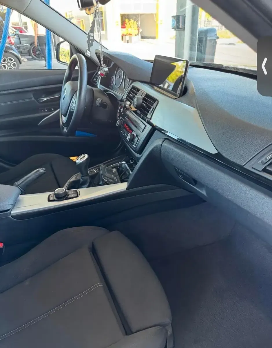 Gebraucht BMW 328 245 PS (180 kW) 2012 Blau Limousine