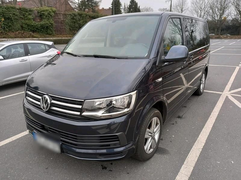 Blau Gebraucht 2019 VW Multivan Business Van | 37.500 € (Fairer Preis) - Bild 1/4