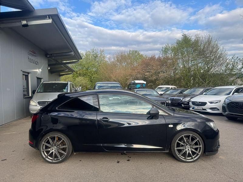 Second-hand Seat Ibiza SC Reference 69 CP (50 kW) 2013 Negru Hatchback