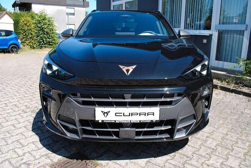 Neu Cupra Terramar 150 PS (110 kW) 2025 Schwarz SUV