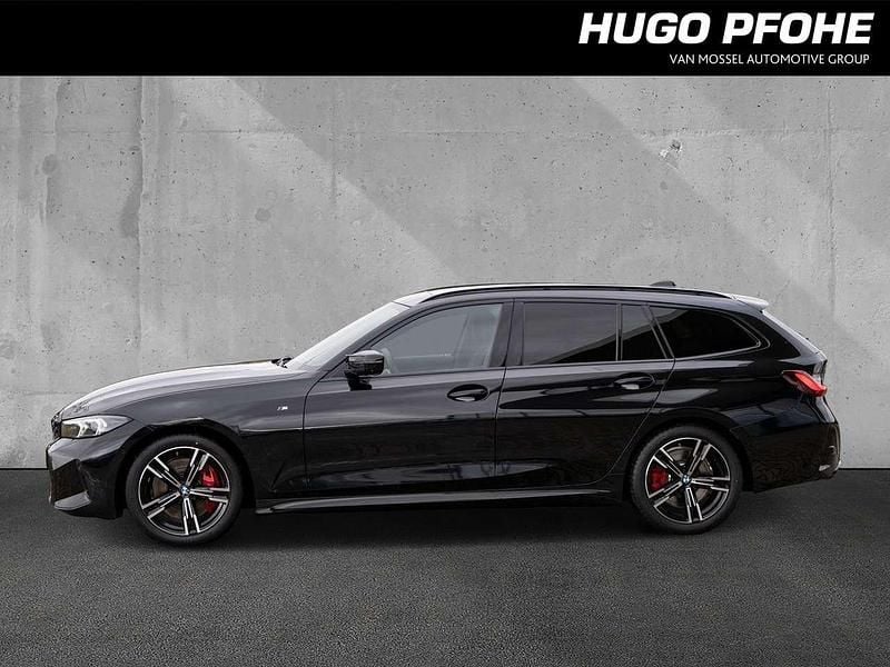 Gebraucht BMW 340 374 PS (275 kW) 2025 Black sapphire metallic Kombi
