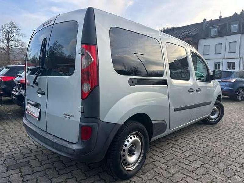 Gebraucht Renault Kangoo 90 PS (66 kW) 2013 Space grau Van / Kleinbus