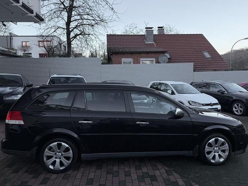 Gebraucht Opel Vectra Edition 150 PS (110 kW) 2005 Schwarz Kombi