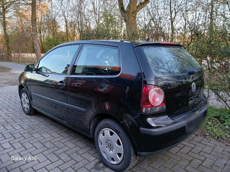 Gebraucht VW Polo 69 PS (50 kW) 2007 Schwarz Kleinwagen