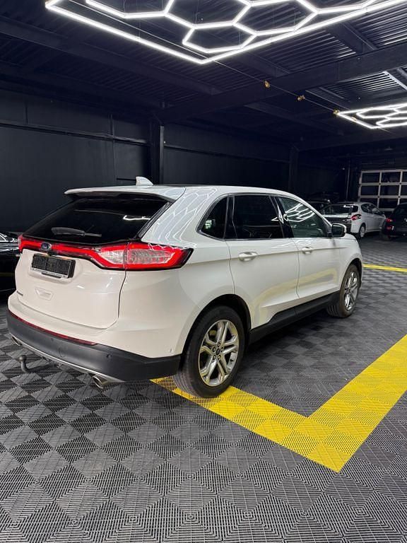Gebraucht Ford Edge 209 PS (153 kW) 2016 Weiß SUV