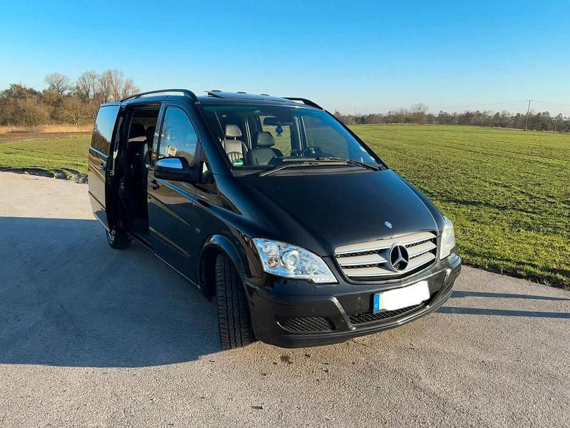 Gebraucht Mercedes Viano 224 PS (164 kW) 2014 Schwarz Van / Kleinbus