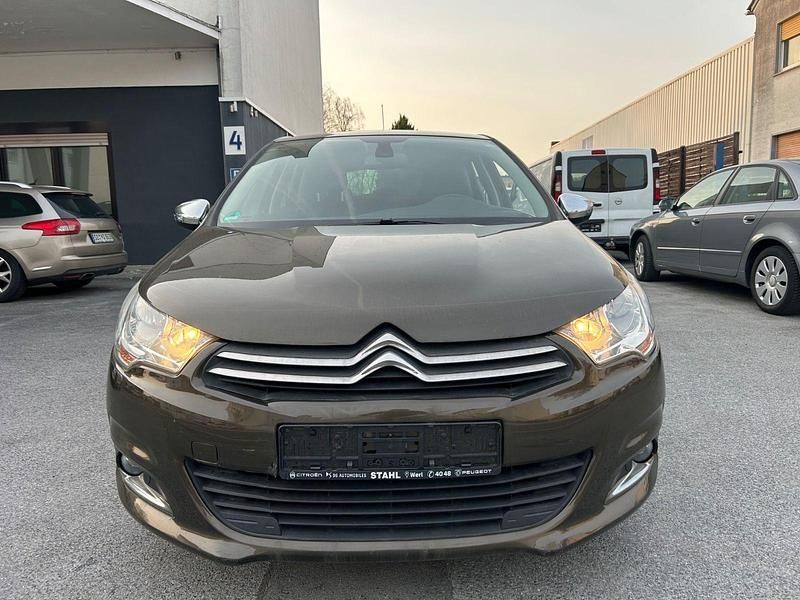 Gebraucht Citroën C4 SELECTION 120 PS (88 kW) 2014 Braun Kombi