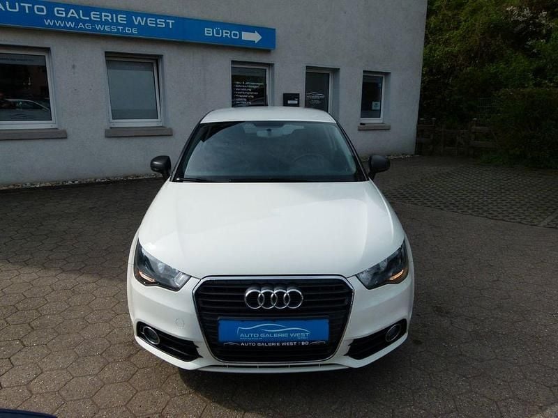 Second-hand Audi A1 Ambition 122 CP (89 kW) 2011 Alb Hatchback