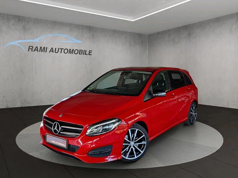 Rot Gebraucht 2016 Mercedes B180 Urban Van / Kleinbus | 8.499 € - Bild 1/4